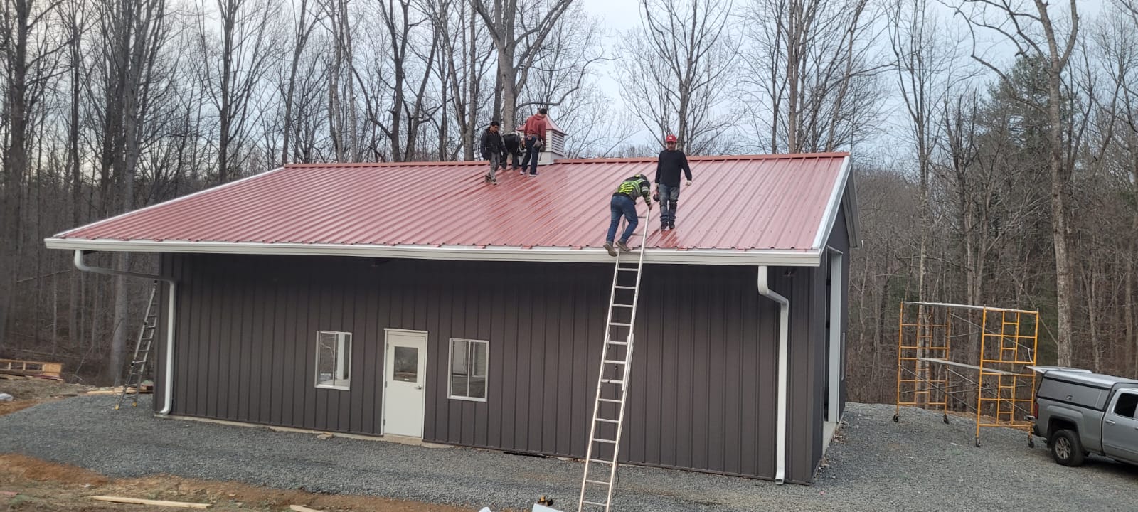 J&R Roofing Solutions Image